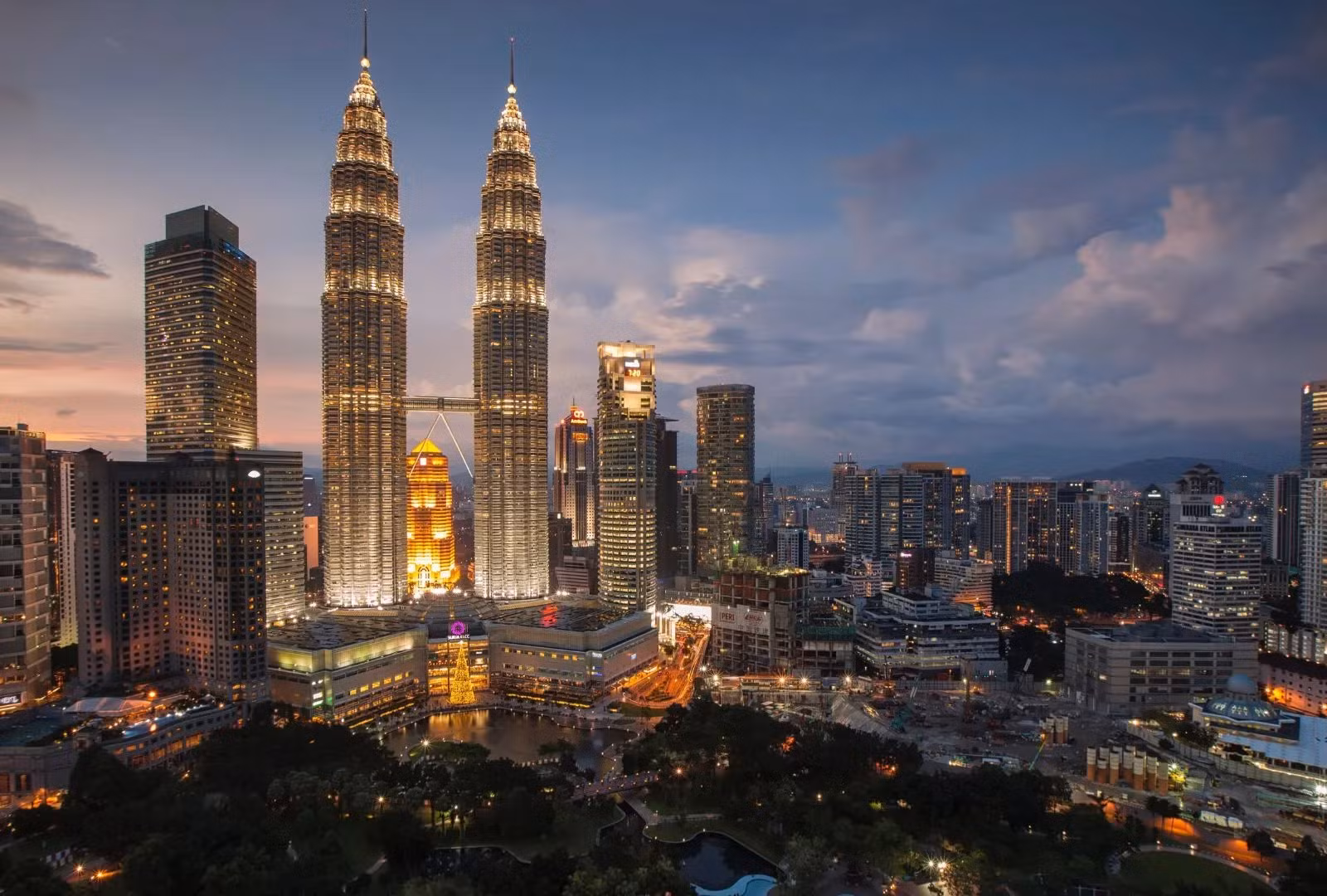 Singapore–Malaysia with Cruise (ASMZ)